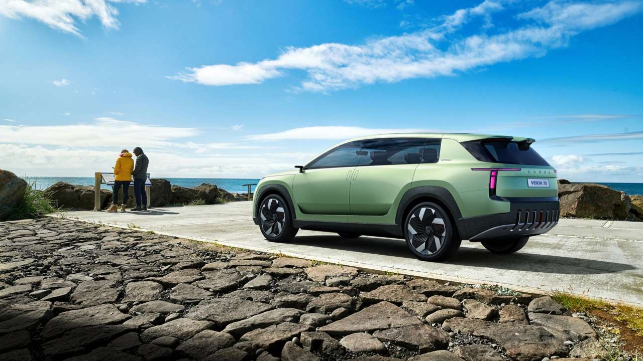 ŠKODA Explore More – marka zaprezentowała odmienione logo oraz przełomowy samochód przyszłości