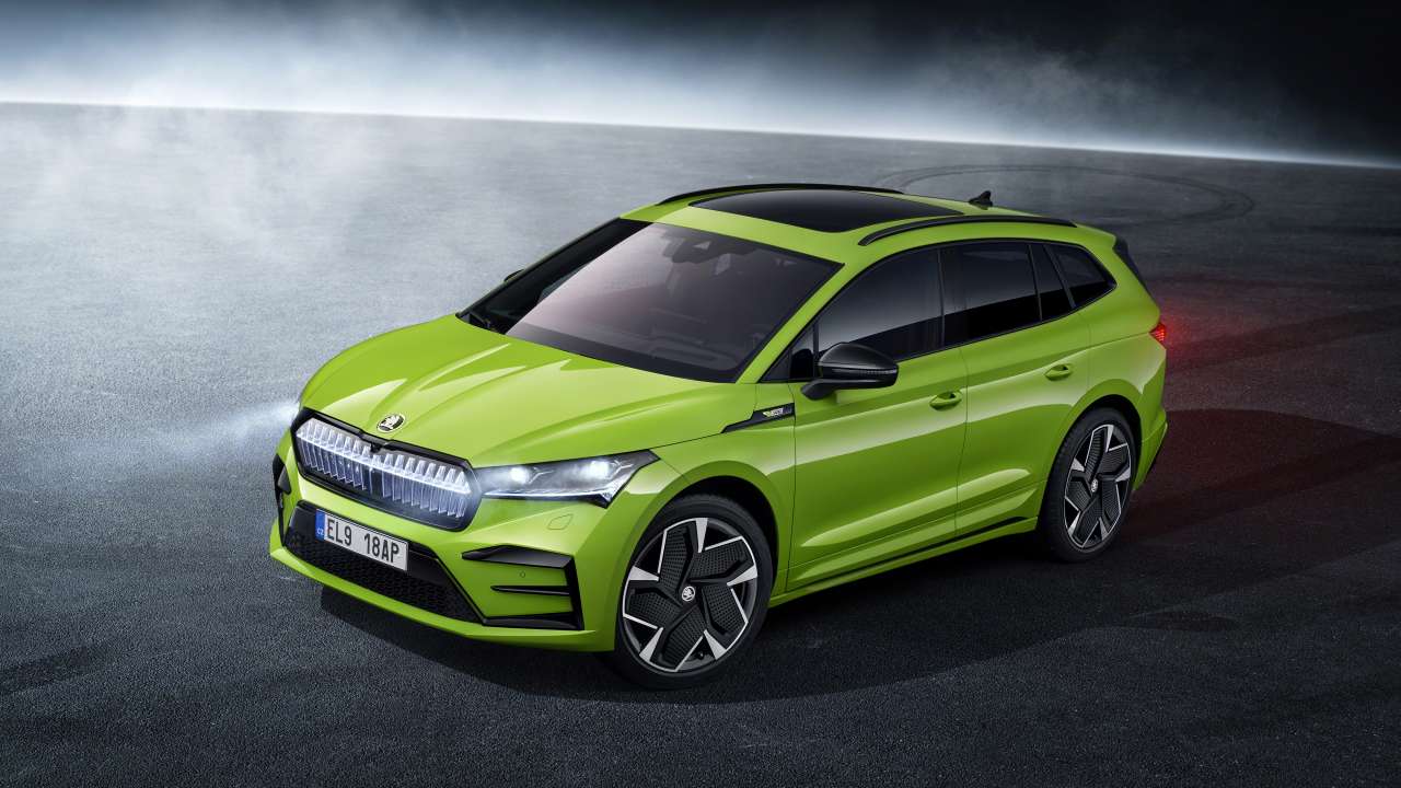 ŠKODA ENYAQ RS iV – doskonała dynamika jazdy i przestronne wnętrze