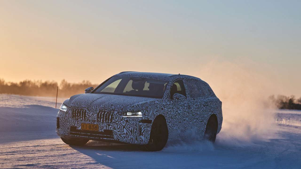 Nowe generacje Škody Kodiaq i Škody Superb z powodzeniem przeszły testy na kole podbiegunowym