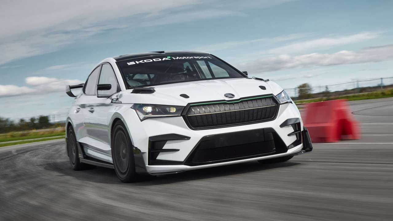 Škoda Enyaq RS Race