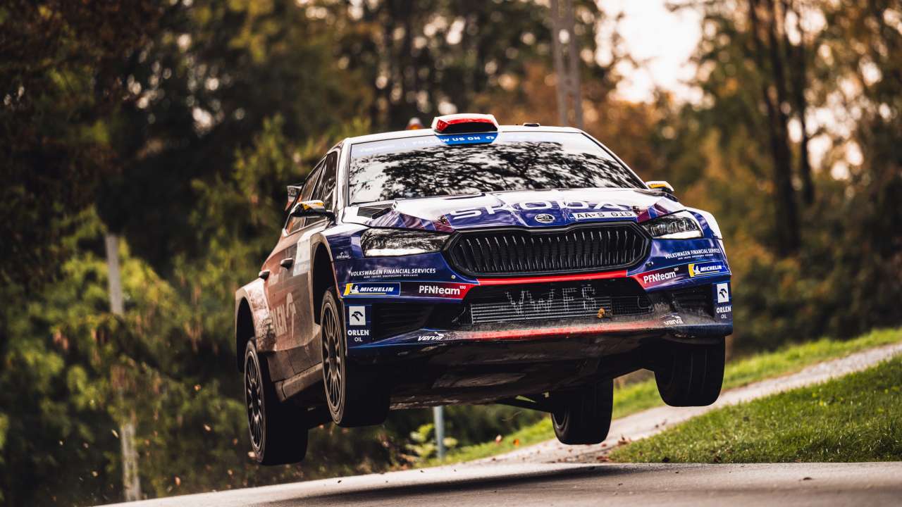 Miko Marczyk na podium Rajdowych Mistrzostw Europy