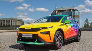 Škoda prezentuje Elroqa Respectline, który celebruje różnorodność