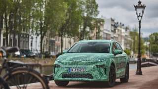 Nowa w pełni elektryczna Škoda Elroq: przełom w segmencie kompaktowych SUV-ów