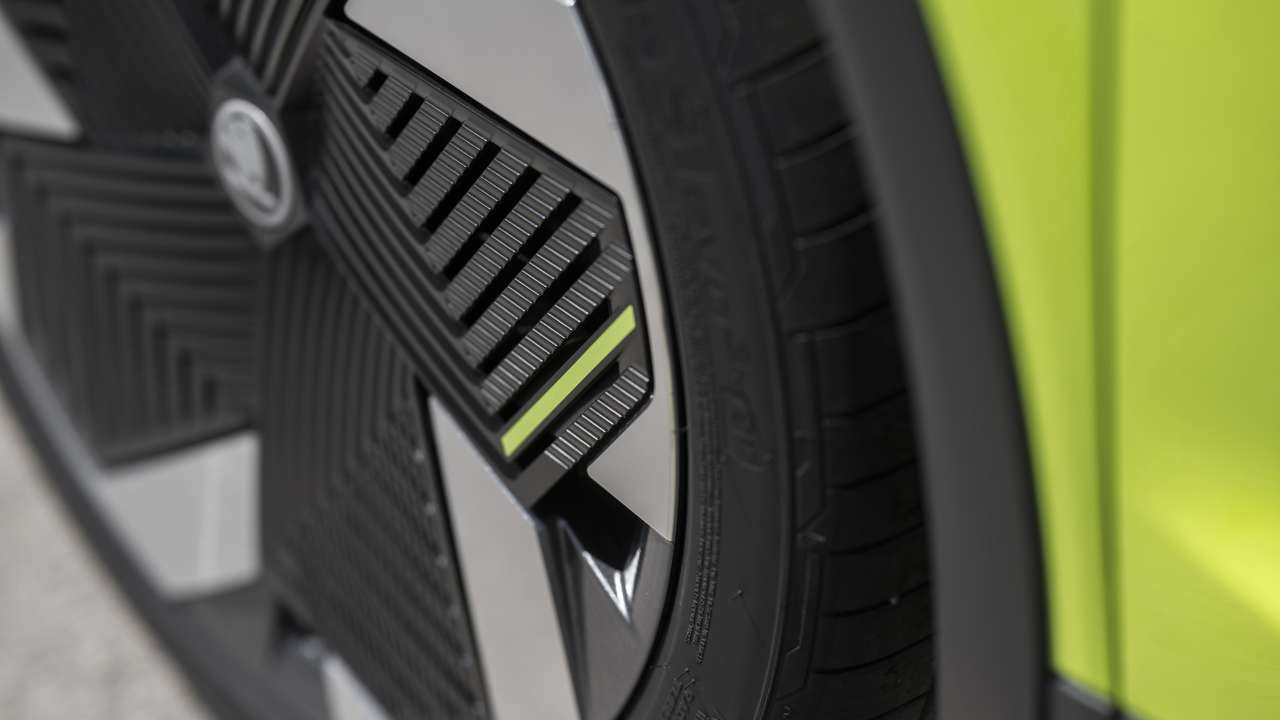 Nowa Škoda Elroq RS