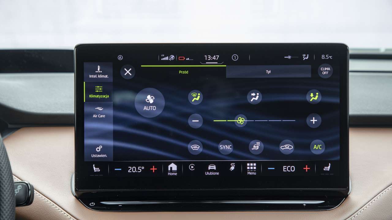 Enyaq Coupé PY00176