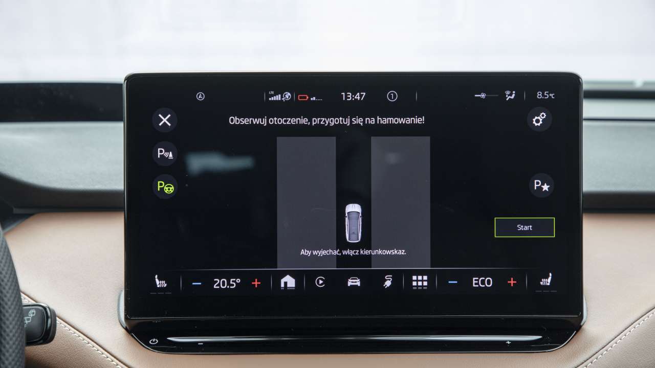 Enyaq Coupé PY00176