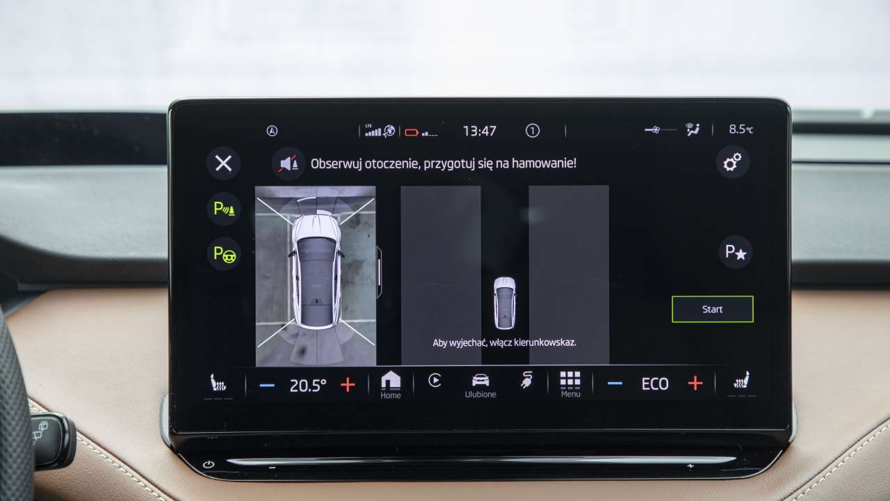 Enyaq Coupé PY00176