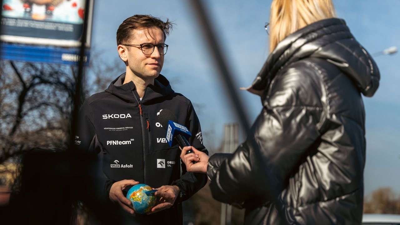 Miko Marczyk pobił rekord Guinessa jadąc Nową Škodą Superb z silnikiem wyprodukowanym w Polsce