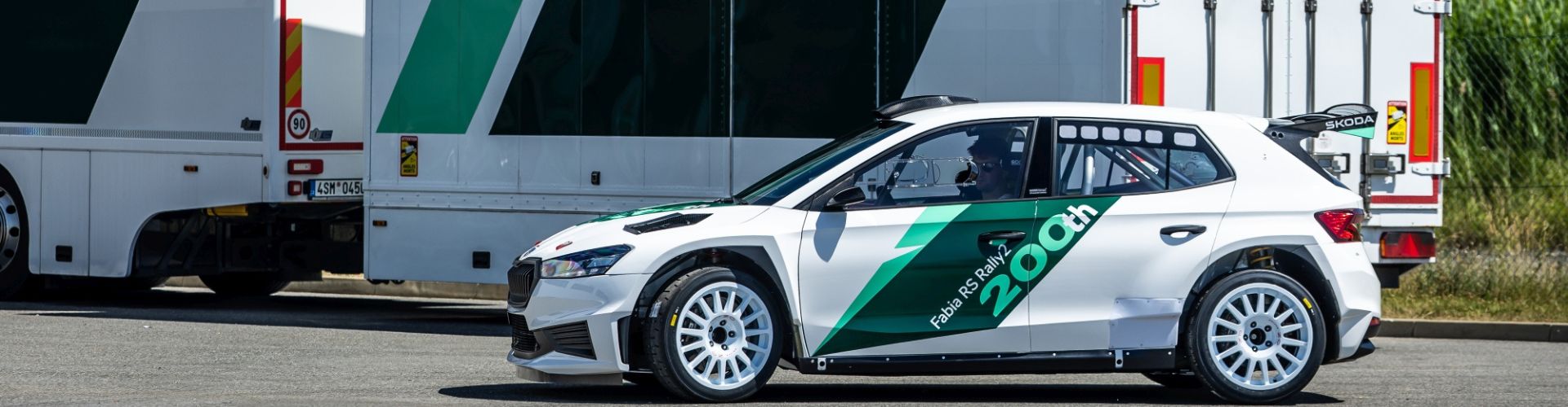 Rajdowy bestseller: Škoda dostarczyła 200 egzemplarzy Škody Fabii RS Rally2