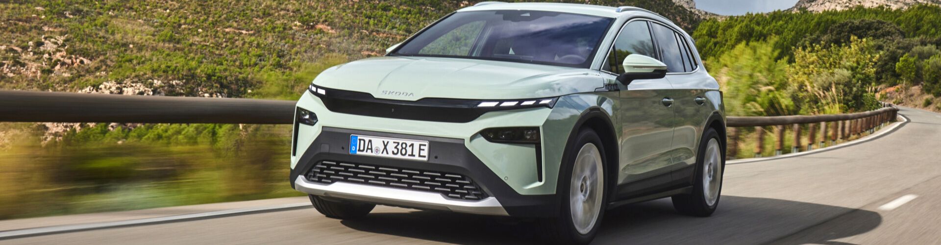 Škoda Auto osiąga solidne wyniki finansowe w pierwszym półroczu 2025 r. i staje się trzecią najlepiej sprzedającą się marką samochodową w Europie, niezmiennie silna pozycja w Polsce