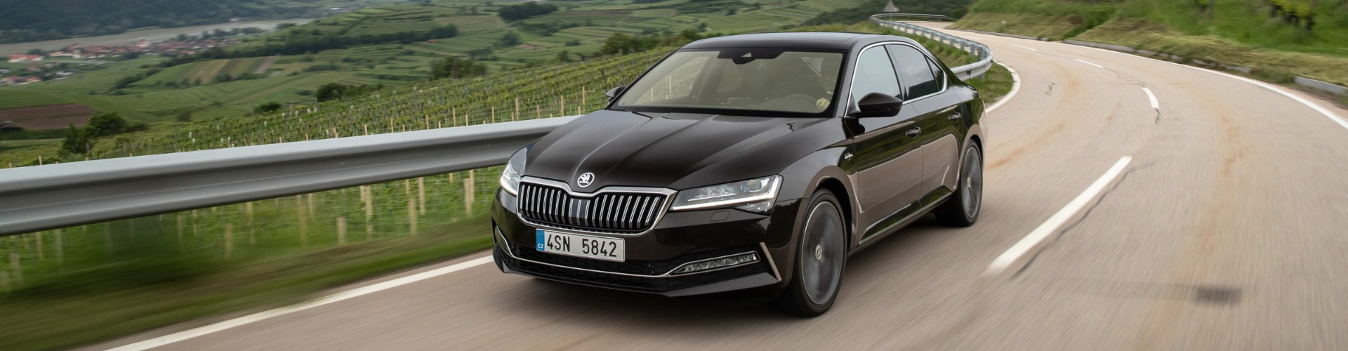 Škoda Superb: 25 lat komfortu, przestronności i innowacji