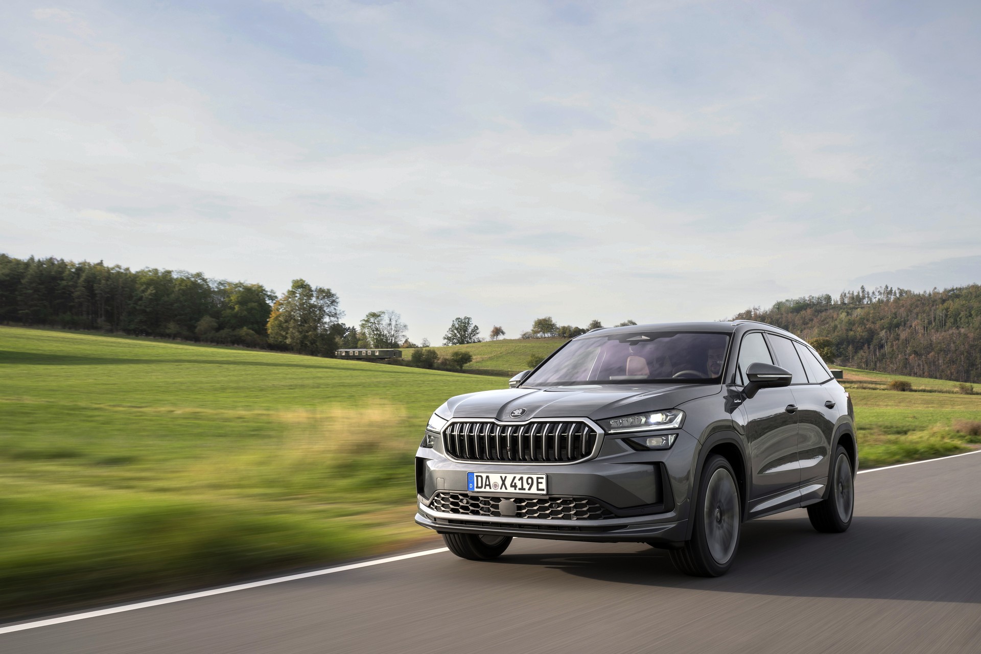 Škoda rozszerza gamę Kodiaqa o wersję Laurin & Klement i hybrydę plug-in o mocy 200 kW (272KM)