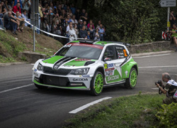 WRC 2: Pokaz siły ŠKODY na Rajdzie Hiszpanii w kluczowym momencie walki o tytuł