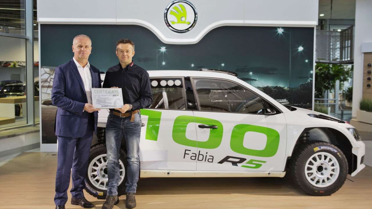 ŠKODA dostarcza setny egzemplarz FABII R5