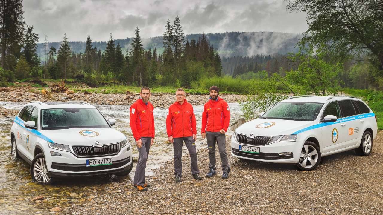 ŠKODA wyposaży zespół TOPR w kolejny model OCTAVIA COMBI z napędem 4x4