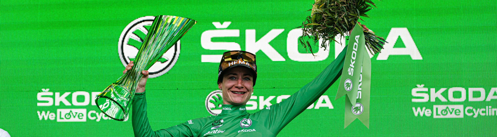 Tour de France Femmes – Marianne Vos z zielonym trofeum autorstwa ŠKODY