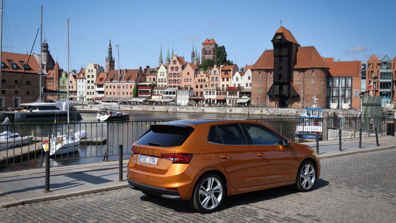 NOWA ŠKODA FABIA FL