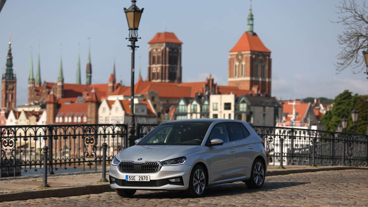 NOWA ŠKODA FABIA FL