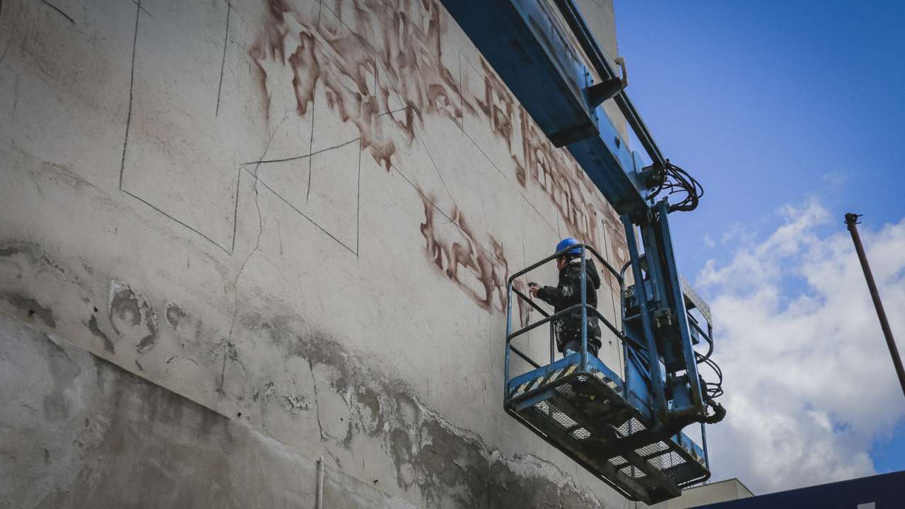 ŠKODA tworzy historię - tak powstawał mural w Poznaniu