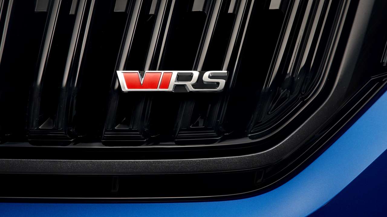 ŠKODA KODIAQ RS – gwarant sportowych emocji na pierwszych szkicach