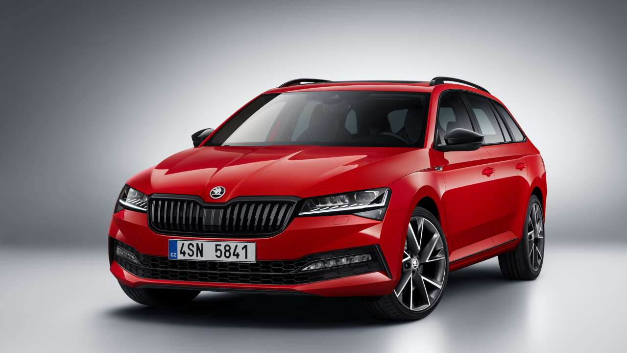 ŠKODA SUPERB SPORTLINE: jeszcze więcej sportowych emocji we flagowej limuzynie