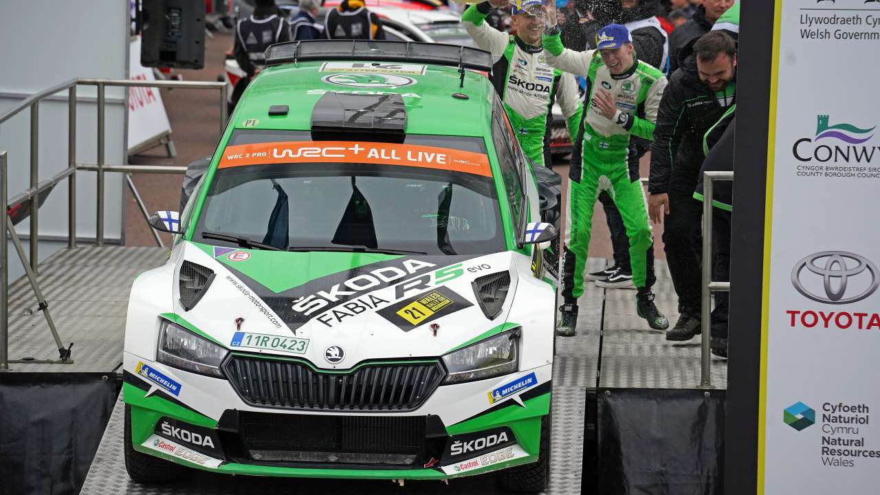 Rajd Wielkiej Brytanii: Kalle Rovanperä i Jonne Halttunen z mistrzowskim tytułem w kategorii WRC 2 Pro