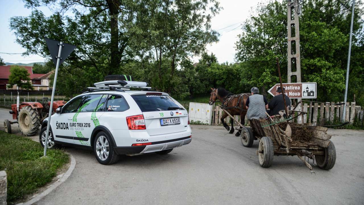 ŠKODA Euro Trek 2016