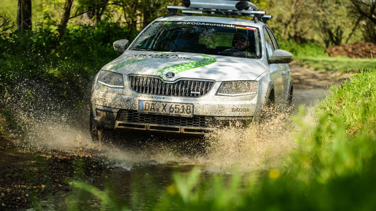 ŠKODA Euro Trek 2016