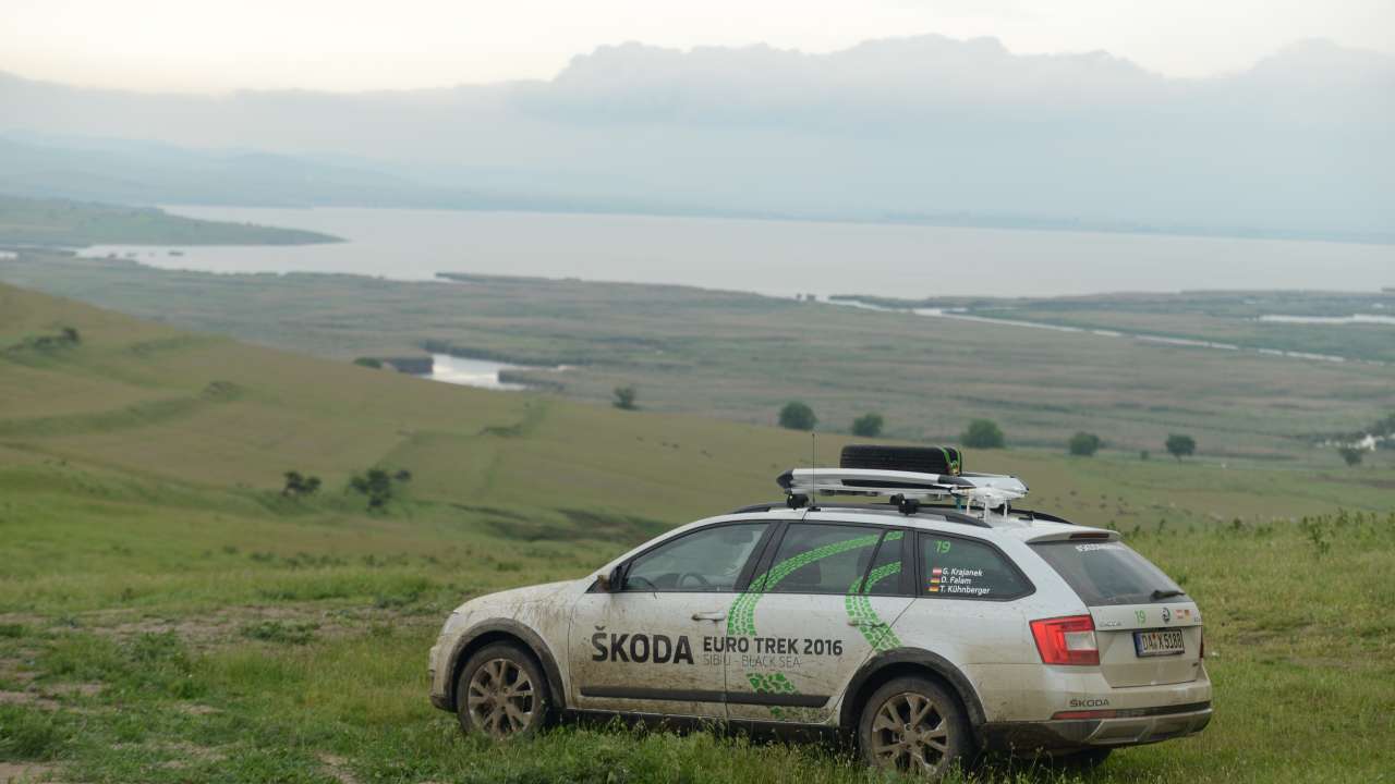 ŠKODA Euro Trek 2016