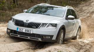 ŠKODA OCTAVIA Scout