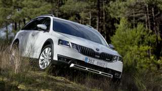 ŠKODA OCTAVIA Scout