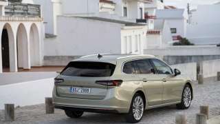 Nowa Škoda Superb Combi