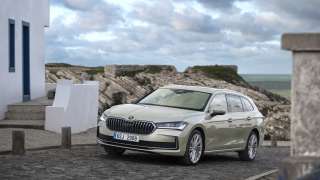 Nowa Škoda Superb Combi