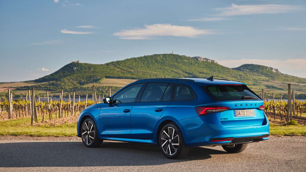 Nowa Skoda Octavia FL