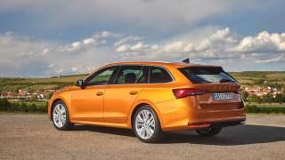Nowa Skoda Octavia FL