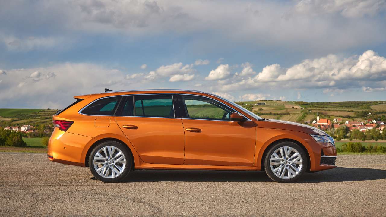 Nowa Skoda Octavia FL