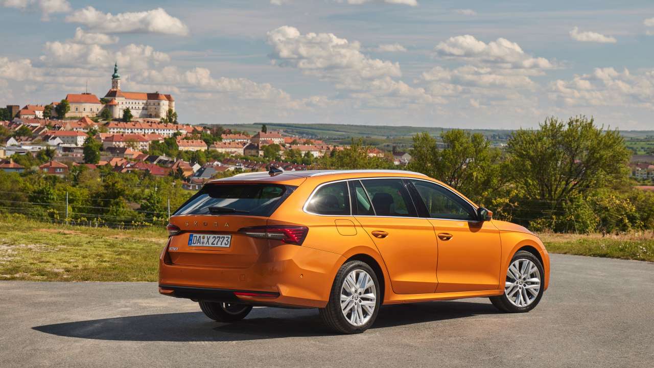 Nowa Skoda Octavia FL