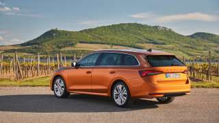 Nowa Skoda Octavia FL