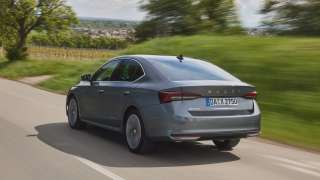 Nowa Skoda Octavia FL
