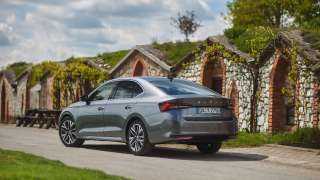 Nowa Skoda Octavia FL