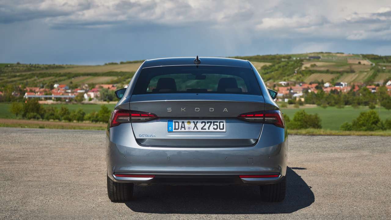 Nowa Skoda Octavia FL