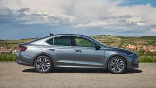 Nowa Skoda Octavia FL