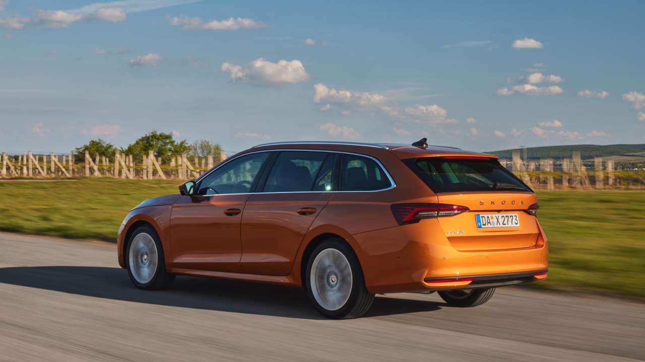 Nowa Skoda Octavia FL