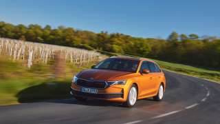 Nowa Skoda Octavia FL