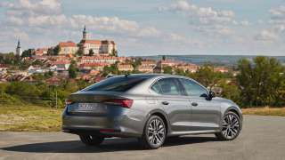 Nowa Skoda Octavia FL
