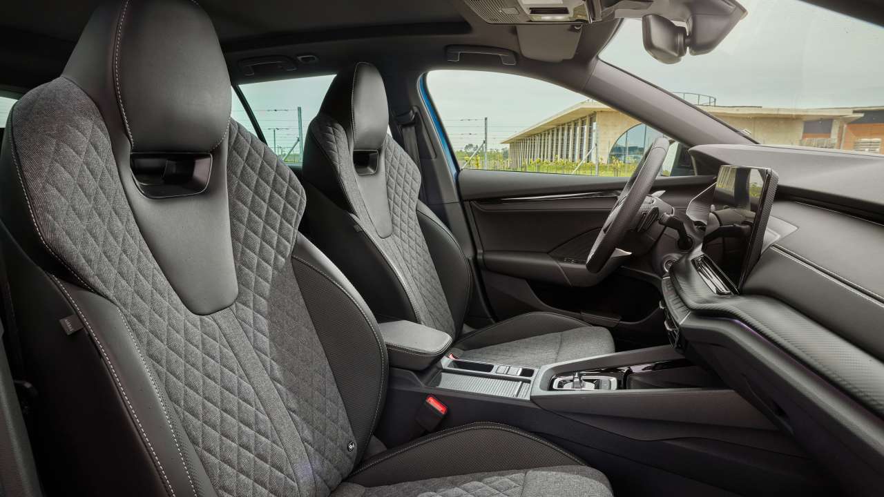 Nowa Skoda Octavia FL