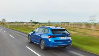 Nowa Skoda Octavia FL