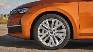Nowa Skoda Octavia FL