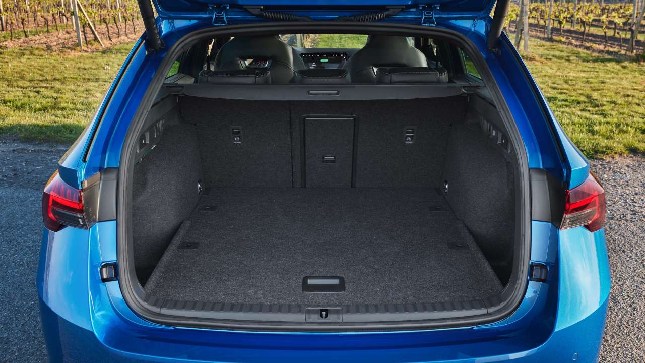 Nowa Skoda Octavia FL