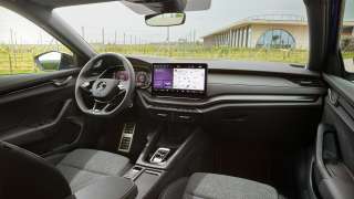 Nowa Skoda Octavia FL